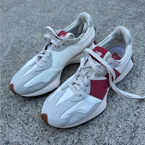 New Balance White & Red Retro-Style Runner Sneakers - Picture 2 of 5